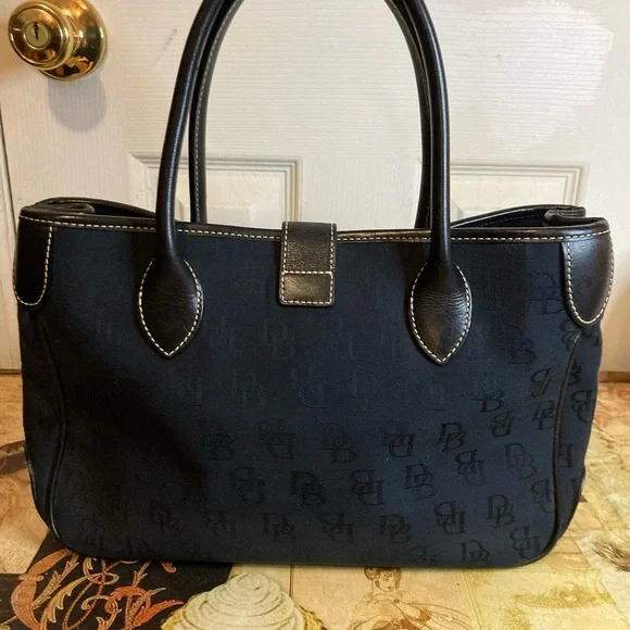 DOONEY & BOURKE signature tote satchel SHOULDERBAG D&B black logo - Picture 2 of 11